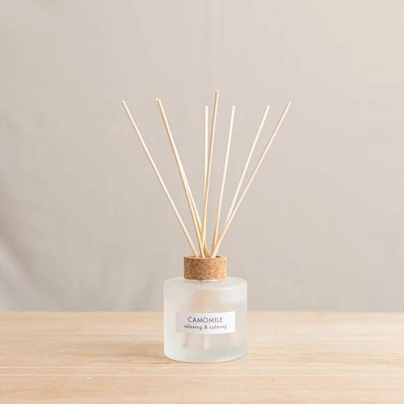 Discount 💯 The Edited Life Natural 200ml Oil Camomille Reed Diffuser 🎉 4 Discount 💯 The Edited Life Natural 200ml Oil Camomille Reed Diffuser 🎉 - Image 2