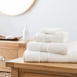 Promo 👍 The Edited Life The Edited Life Naturally Soft Natural Towel ✨